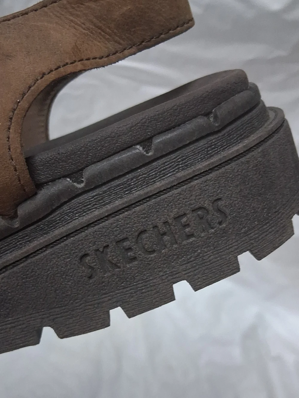 Skechers Throwback Sandals Men's Size 9 Preowned